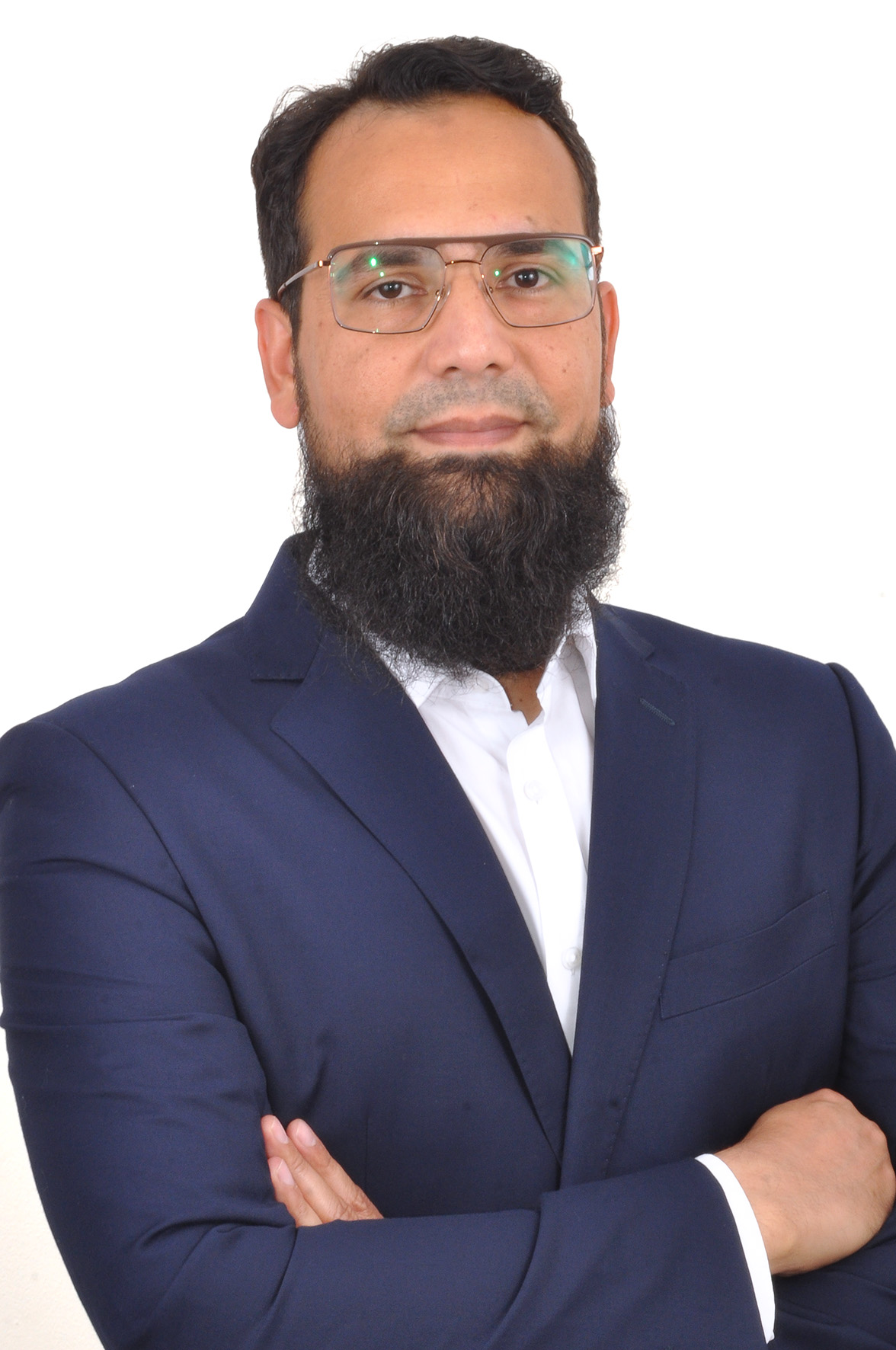 Abdul_Hadi-Headshot.jpg